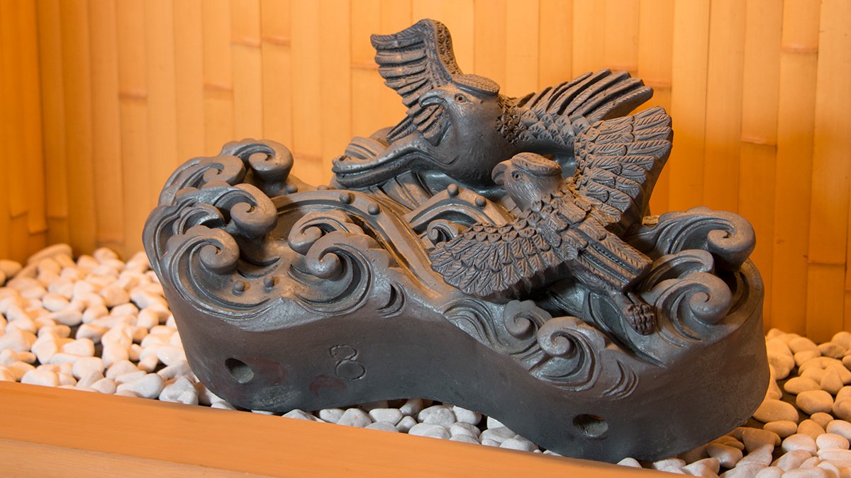 寒冷地の厳しい気候に耐える越前瓦の魅力 ｜BECOS