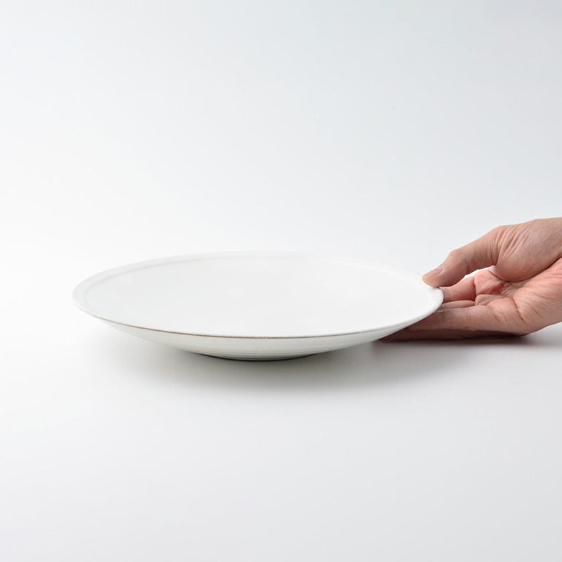 【皿】白化粧 8号皿 | 波佐見焼 | 西海陶器