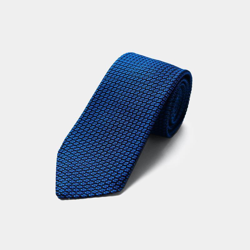 KUSKA ブルー 青 ネクタイ ギフトボックス付き 未使用 新品 シルク 人気 ネクタイ クスカ kuska fabric ジャカードタイ【丹後ブルー】 世界でも