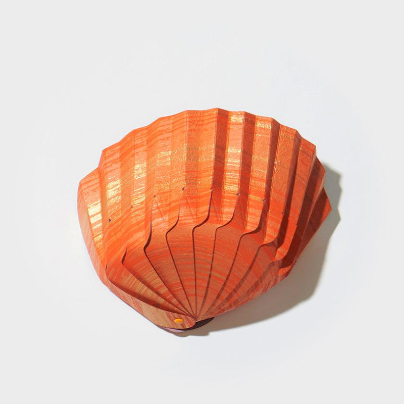 【折り紙トレイ】紙の貝殻椀 刷毛朱 | 加飾技法