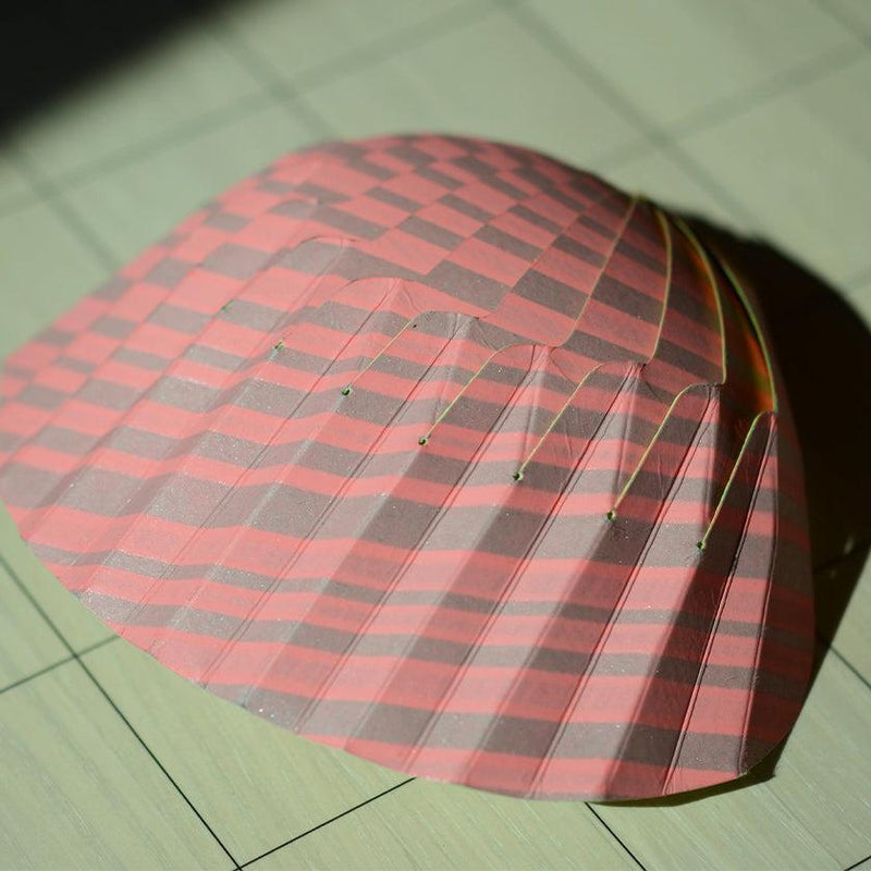 【折り紙トレイ】紙の貝殻椀 櫛引赤 | 加飾技法