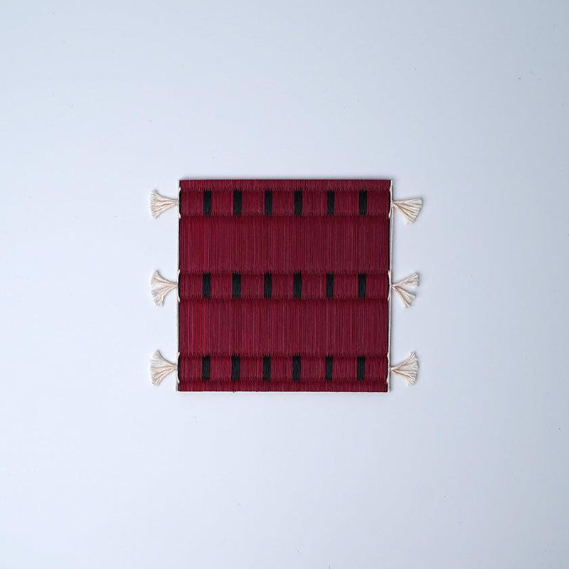 【マットセット】コースター4枚  (レッド) & ランチョンマット (ブラック) 2枚 | 畳 | 畳屋辰蔵 杉本畳店