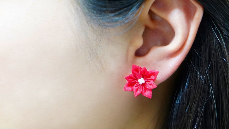 【新商品】毎日を彩る。心躍るアクセサリー「eつまみ｜つまみ細工」