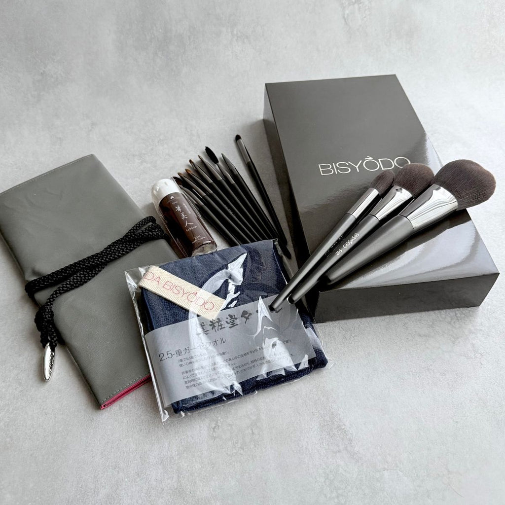 まるで天然毛の肌触り!職人の技が生み出す次世代化粧筆(SHIORI11本 まるで天然毛の肌触り!職人の技が生み出す次世代化粧筆(SHIORI11本