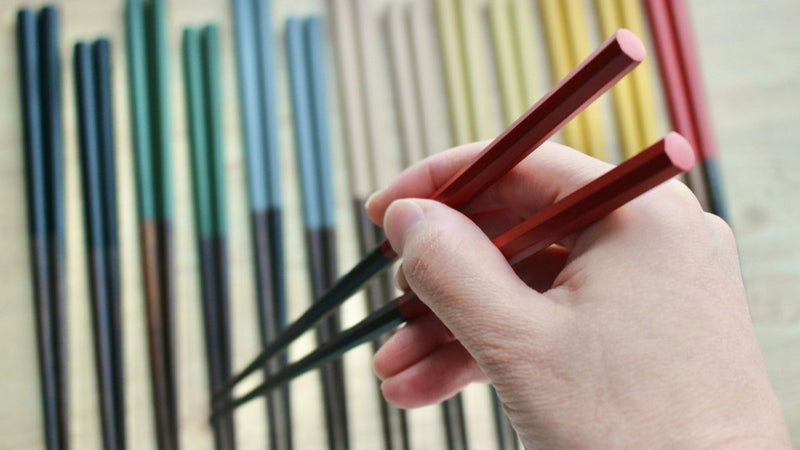 7色の優しいカラーが魅力の香川漆器のお箸