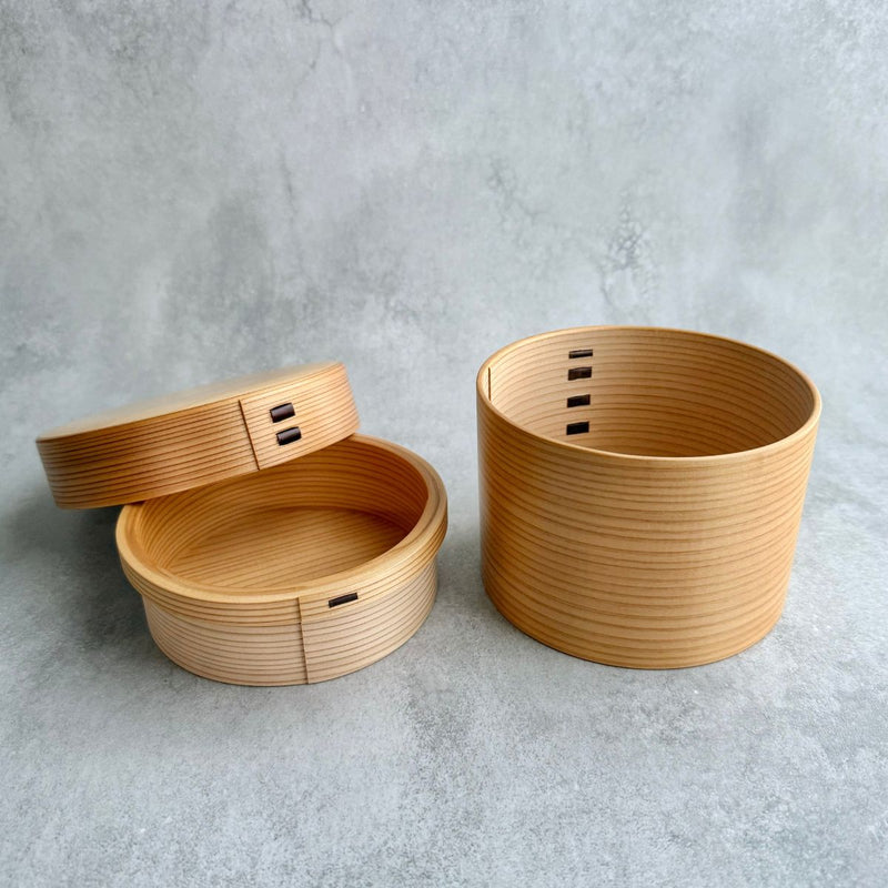 使いやすさと美味しさへのこだわりがいっぱい！たっぷり入る曲げわっぱの二段弁当