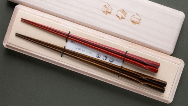 【新商品】美しさと機能性あふれる箸「箸蔵まつかん｜若狭塗」