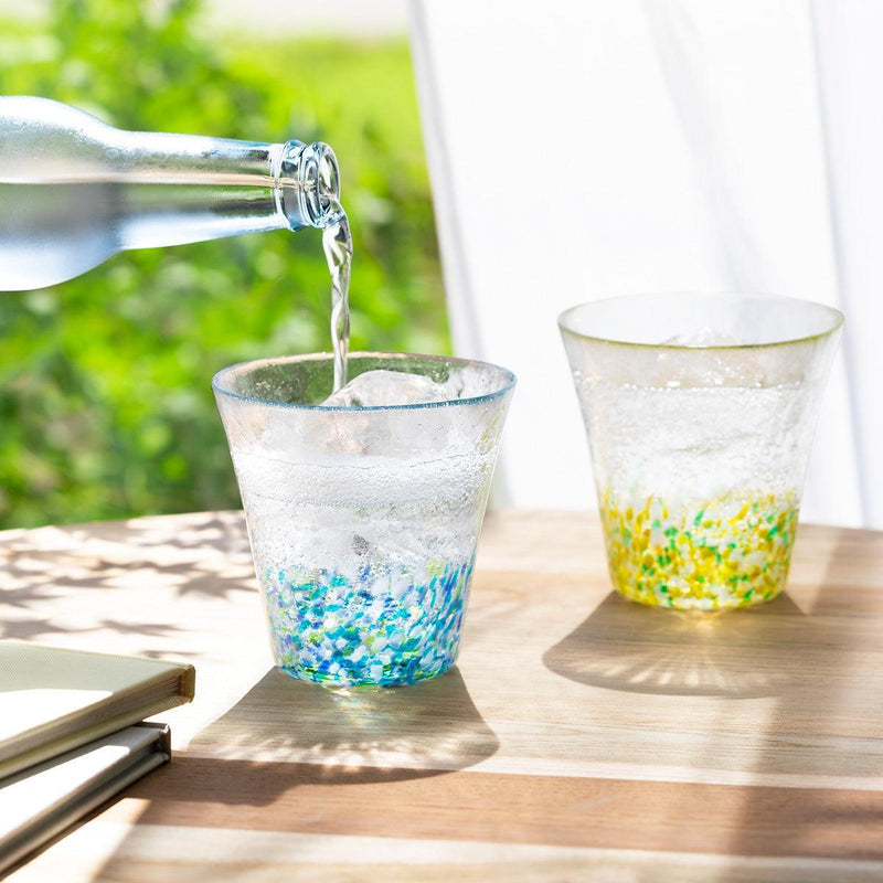 びいどろのカップ、酒器、花瓶が人気の北洋硝子「アデリア｜津軽