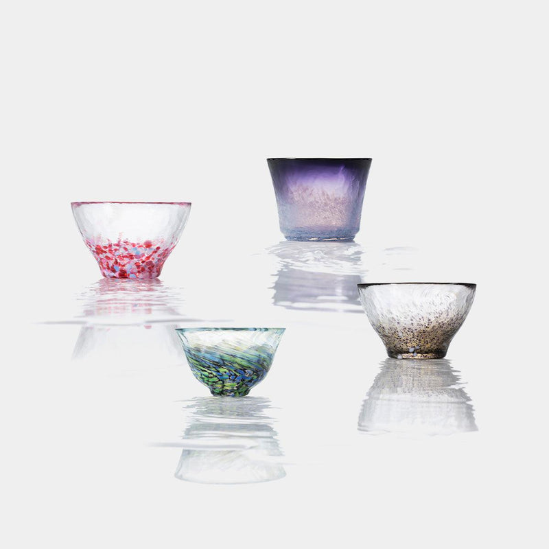 びいどろのカップ、酒器、花瓶が人気の北洋硝子「アデリア｜津軽