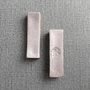 【夫婦箸】黒檀 四角 漆塗 箸置付 (21.5, 23.0cm) | 若狭の塗箸 | 箸蔵まつかん