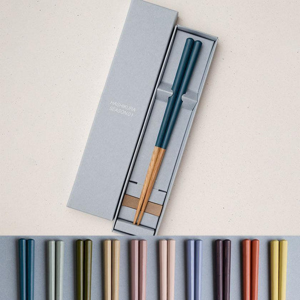 【箸】HASHIKURA SEASON 01 オーク 八角 箸置付 ギフト箱付 (食洗対応) | 若狭の塗箸 | 箸蔵まつかん