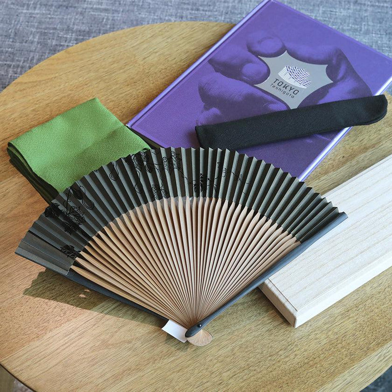 【扇子】大短地漆絵瓢箪 (7.5寸) | 名古屋扇子 | 末廣堂