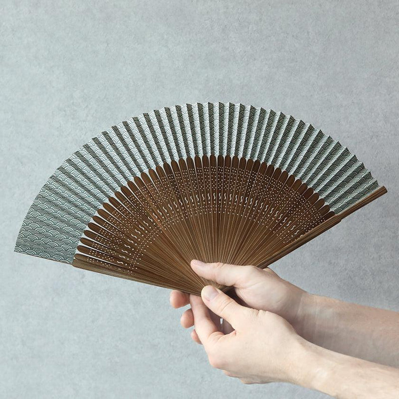 【扇子】大短地青海波 (7.5寸) | 名古屋扇子 | 末廣堂