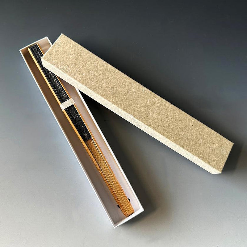 【扇子】桧翔想 鷹 | 唐紙 | 景美風月