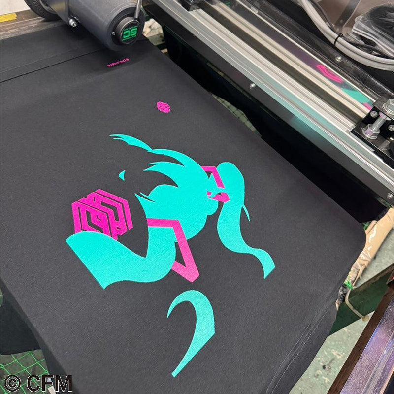 【Tシャツ】黒 | 手捺染 | 初音工房