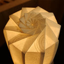 折灯華 ぼんぼり tutu 細うず のイメージ画像です。