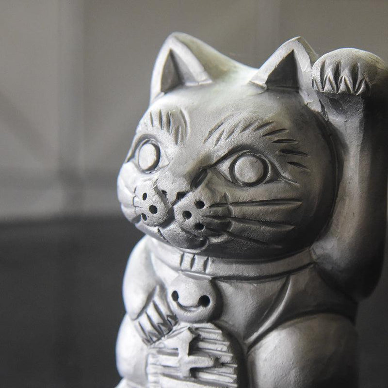 【招き猫】瓦の招き猫 | 淡路鬼瓦 | 瓦廊