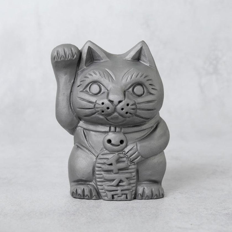 【招き猫】瓦の招き猫 | 淡路鬼瓦 | 瓦廊