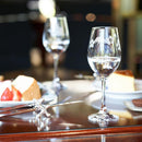 【江戸切子】富士山に鶴・桜 ワイングラスペア | TABLEAU