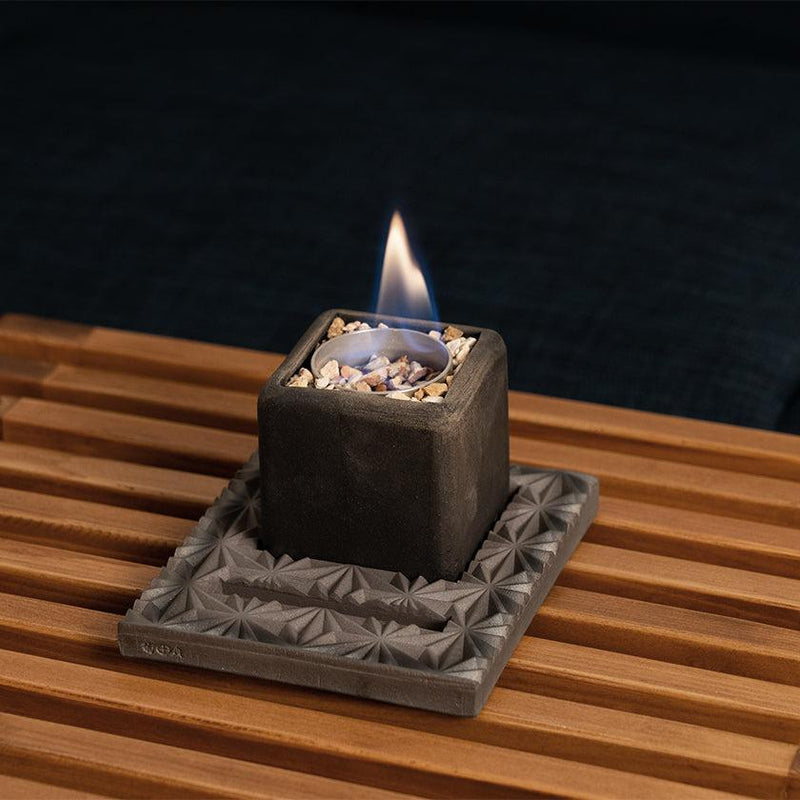 【焚火台】燈瓦 卓上 | 菊間瓦 | モノツク