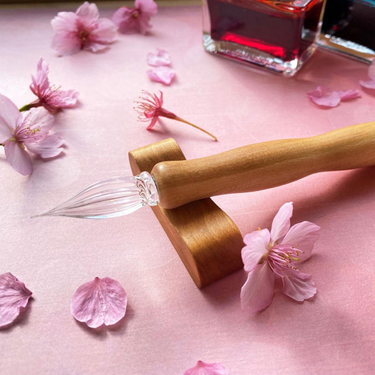 ガラスペン 呉竹 千本桜 未使用 超美品 中字 ガラスペン｜ウッドガラスペン 千本桜 | 書道用品・筆ぺん | 呉竹 ｜BECOS