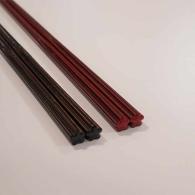 【箸】モダン hanataba urushi 赤 | 若狭塗 | 箸蔵まつかん
