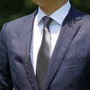 【ネクタイ】ミディアムグレー 雅 33匁シルクサテン | 郡内織物 | 富士桜工房