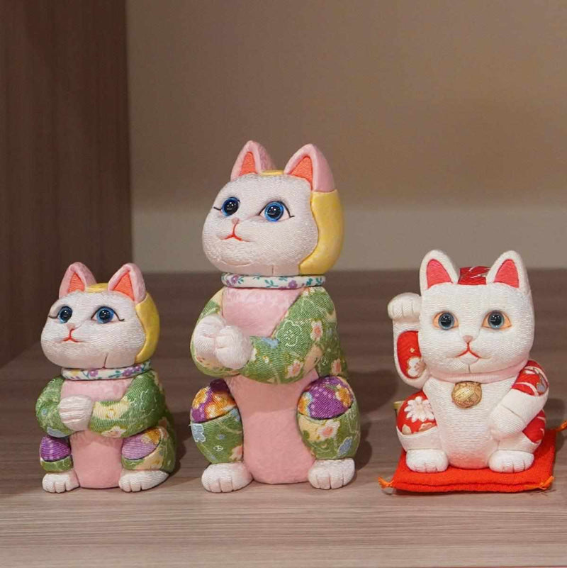 【招き猫】招き猫 星に願いを (ちりめん多色) | 江戸木目込み | 柿沼人形