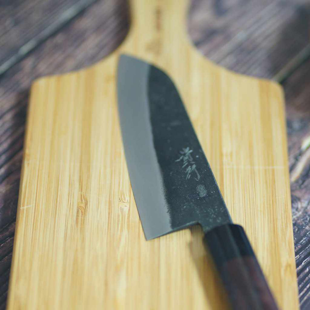 三徳包丁｜本鍛造 黒打 三徳包丁 (青紙スーパー鋼) 170mm | 越前打刃物