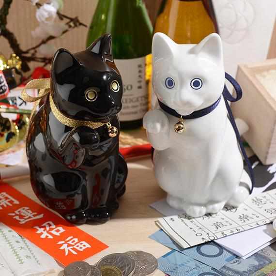 【招き猫】へそくりの招き猫 壱号 白 (中) | 肥前吉田焼 | Kata Koto
