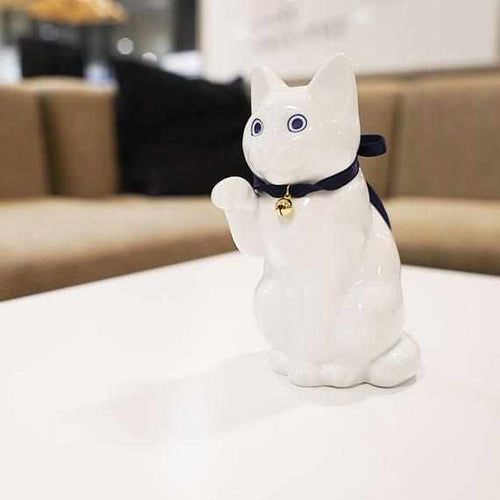 招き猫｜へそくりの招き猫 壱号 白 (中) | 肥前吉田焼 | Kata Koto ｜BECOS