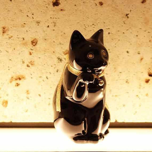 招き猫｜へそくりの招き猫 壱号 黒 (中) | 肥前吉田焼 | Kata Koto ｜BECOS