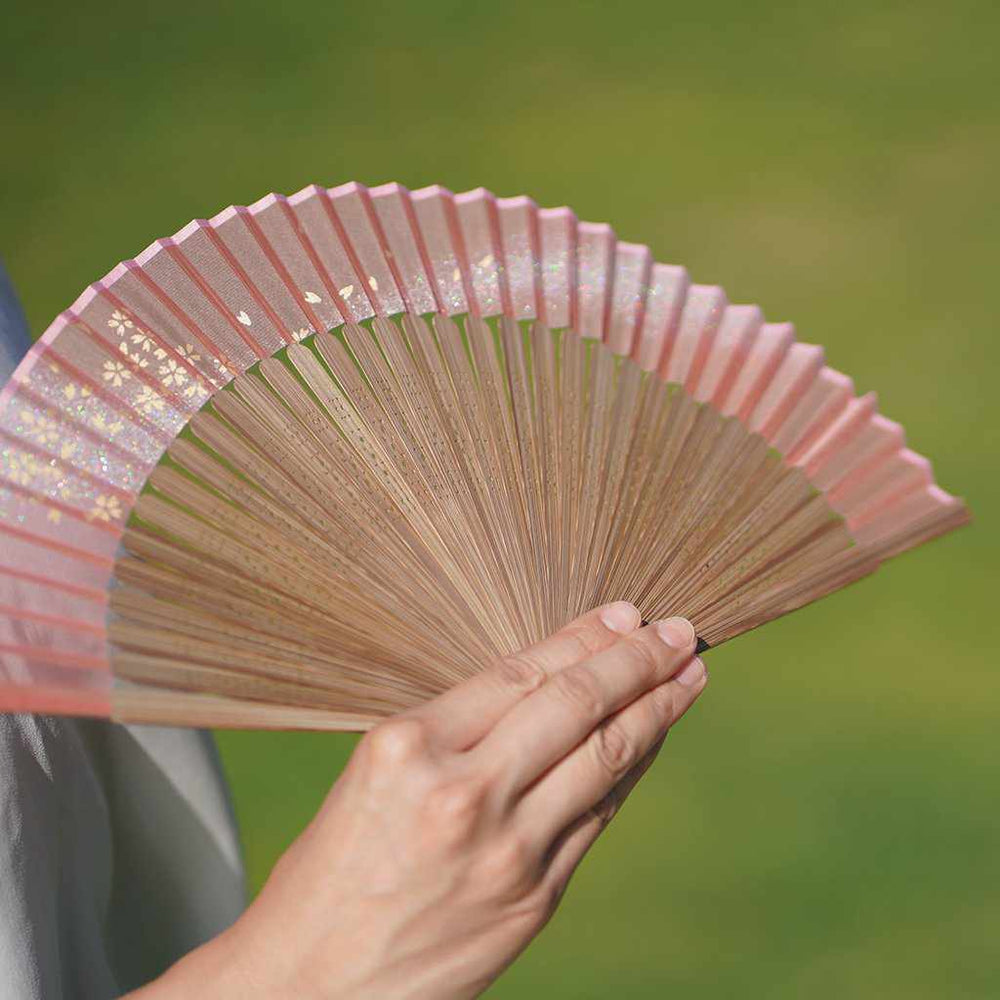 扇子｜女物 絹扇 桜東風 | 京扇子 | 大西常商店 ｜BECOS