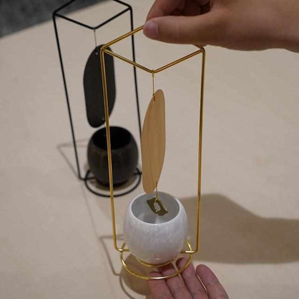 置型風鈴｜涼の音 花結晶・白 | 京焼-清水焼 | 京焼-清水焼 | K＋ ｜BECOS