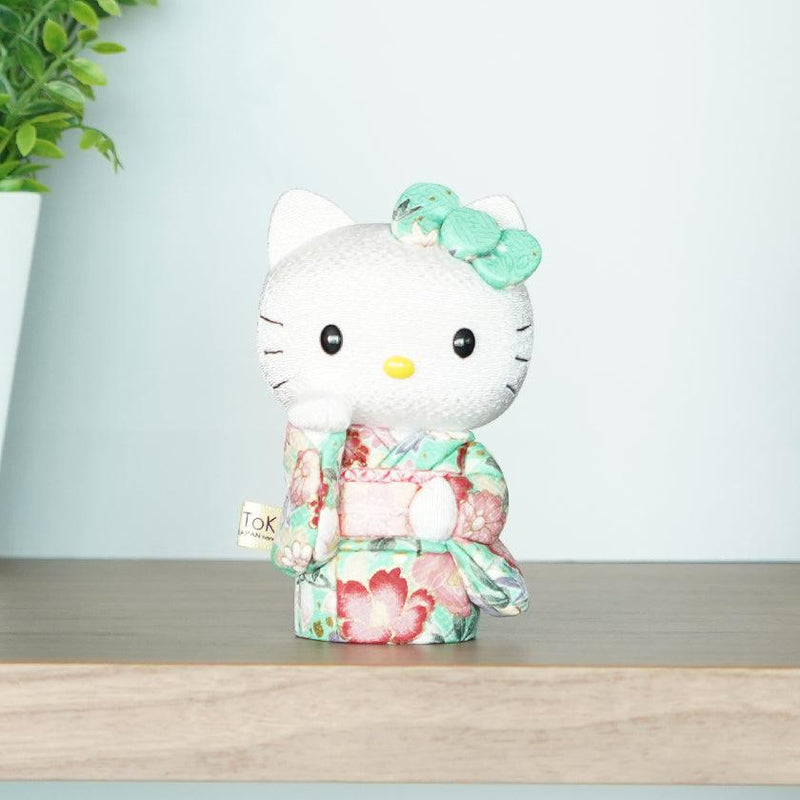 【招き猫】招きハローキティ (緑) | 江戸木目込み | 柿沼人形