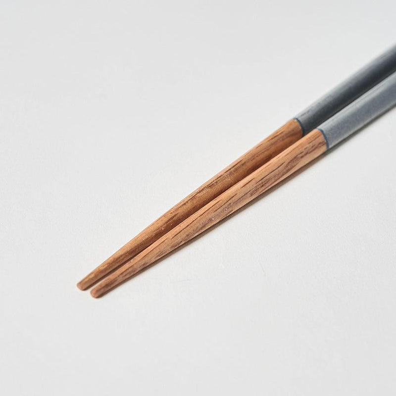 【箸】UTSUWATO 三角 23cm (食洗機対応) | 若狭塗 | 箸蔵まつかん