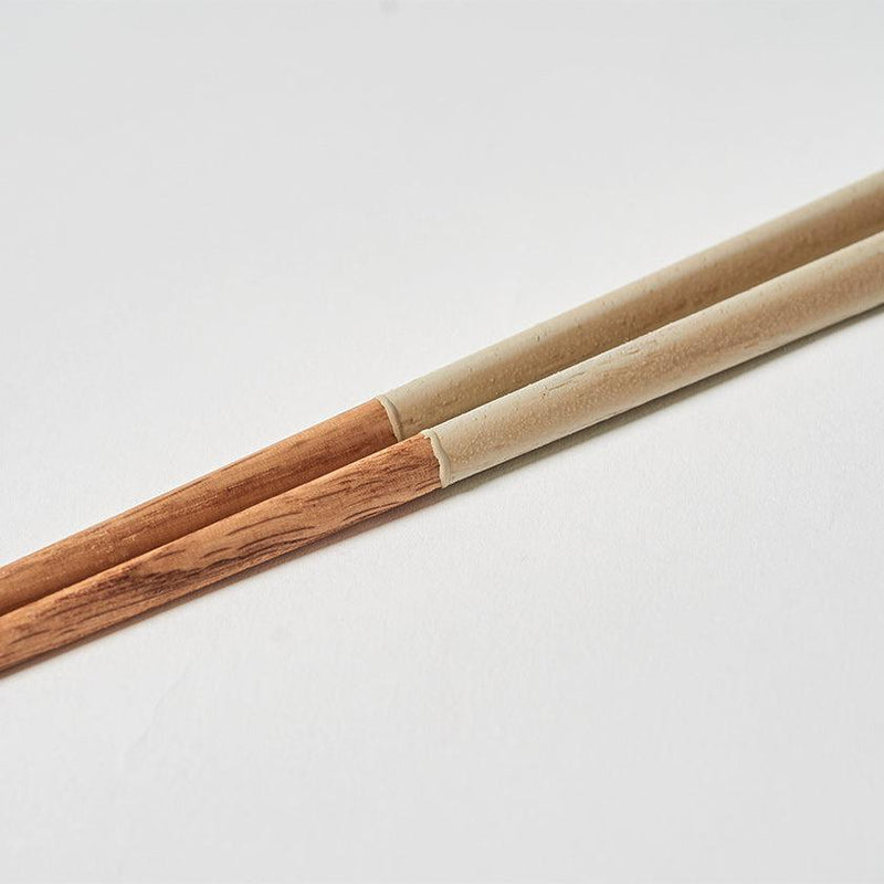 【箸】UTSUWATO 三角 23cm (食洗機対応) | 若狭塗 | 箸蔵まつかん