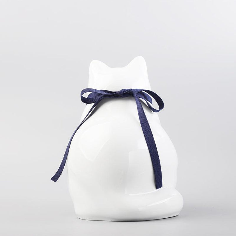 【招き猫】へそくりの招き猫 弍号 白丸 | 肥前吉田焼 | Kata Koto
