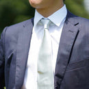 【ネクタイ】シルバーホワイト 雅 33匁シルクサテン | 郡内織物 | 富士桜工房