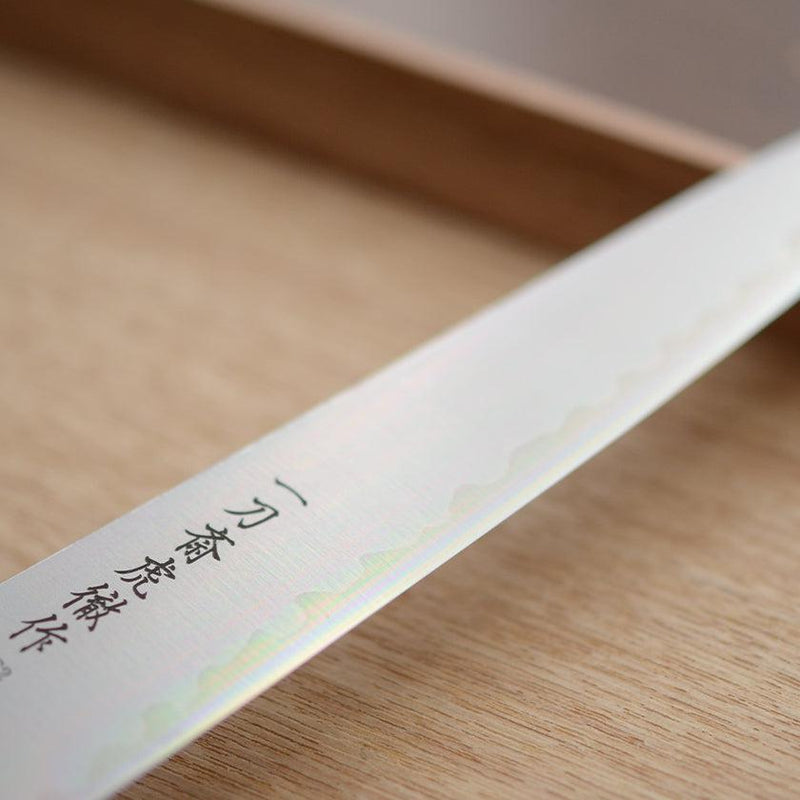 【ペティナイフ】粉末ハイス鋼スーパーゴールド(SG2) (両刃) 樫八角柄 150mm｜BECOSオリジナル | 関の刃物｜一刀斎虎徹