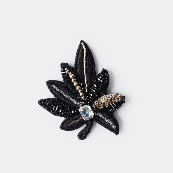 【ブローチ】tint リーフ 三度黒 | 京友禅 | Morphosphere