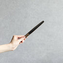 【扇子】箔図 氣 黒 唐木骨 7寸 | 京扇子 | 米原康人