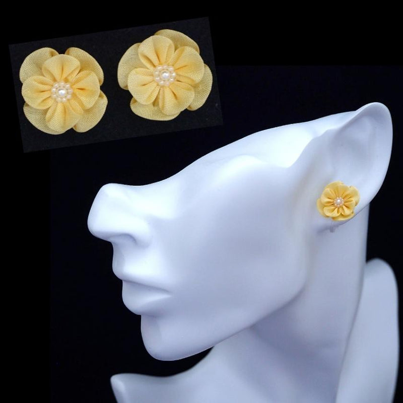 【アクセサリー】イエロー (ハットピンブローチ、ブローチ、ノンホールピアス、ヘアクリップ 4点セット ) | つまみ細工