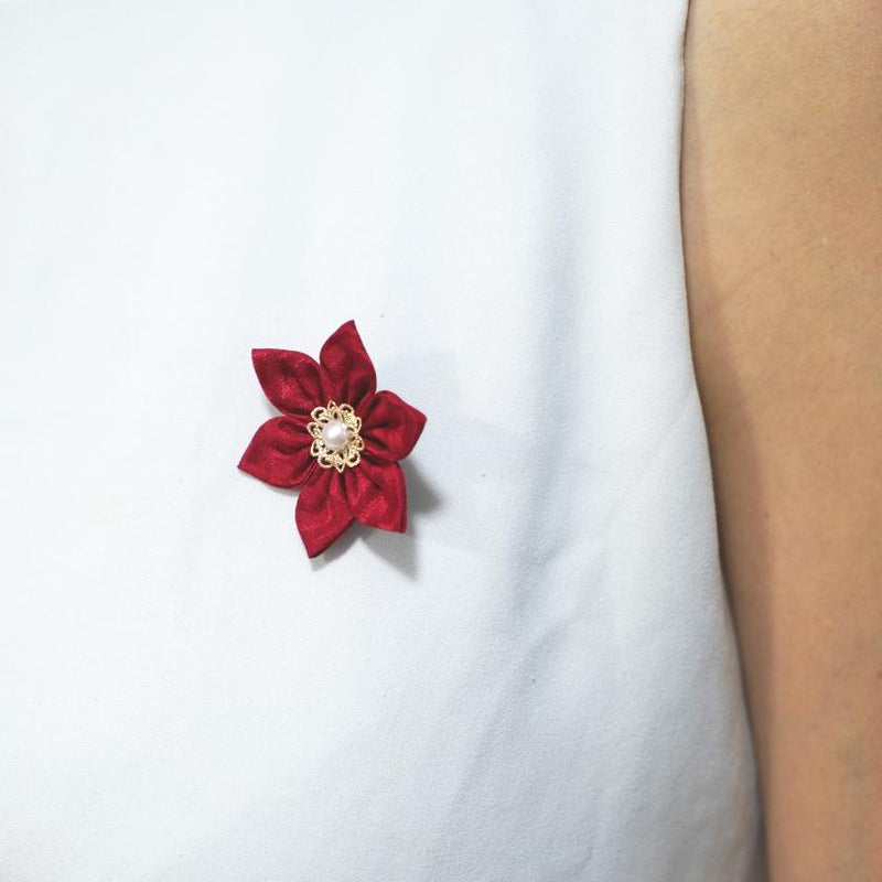 【アクセサリー】茜 (丸ブローチ、六角ブローチ、ヘアクリップ、ヘアゴム 4点セット ) | つまみ細工
