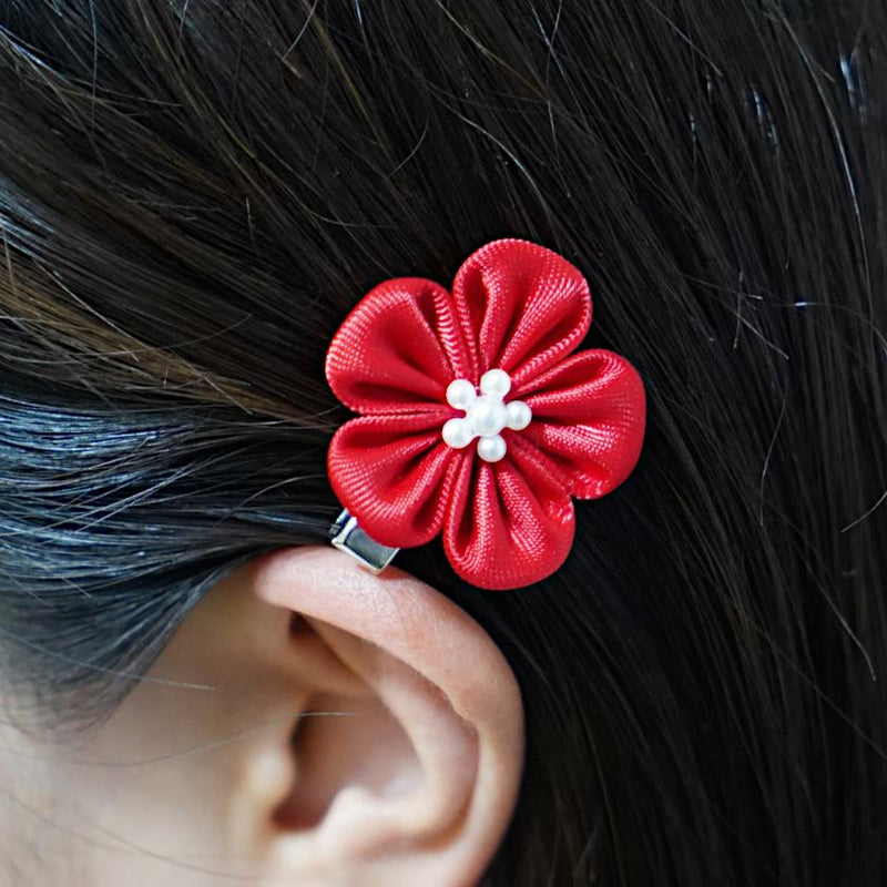 【アクセサリー】茜 (丸ブローチ、六角ブローチ、ヘアクリップ、ヘアゴム 4点セット ) | つまみ細工