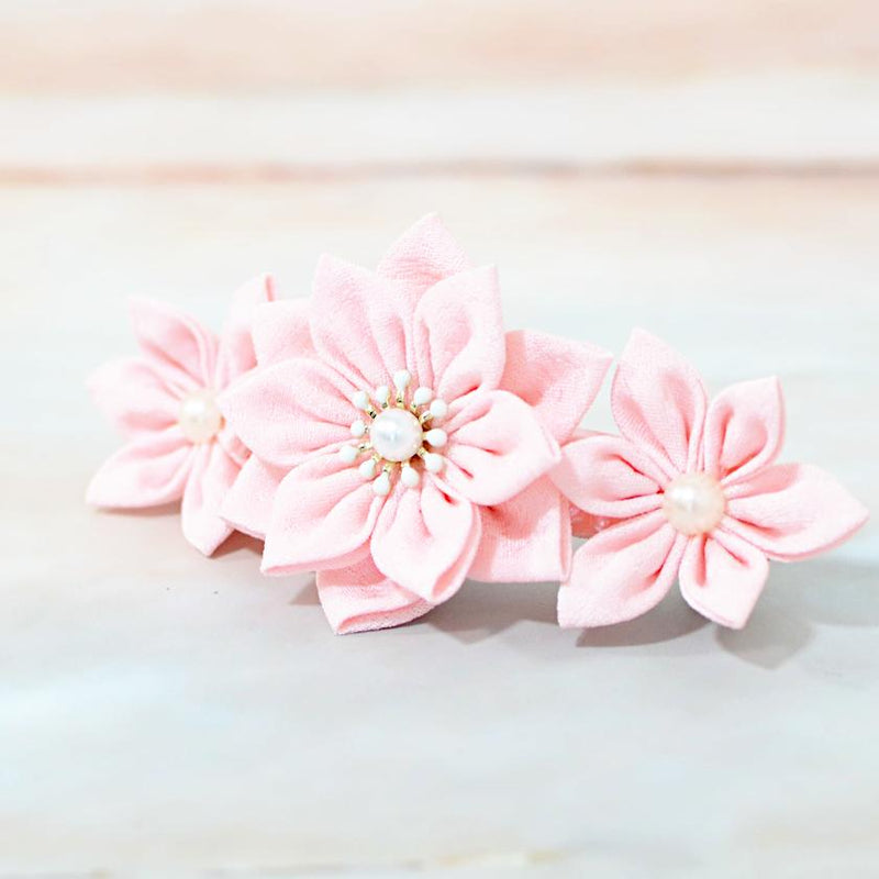 【アクセサリー】桜 (バレッタ、三角ブローチ、四角ブローチ、丸ブローチ 4点セット ) | つまみ細工