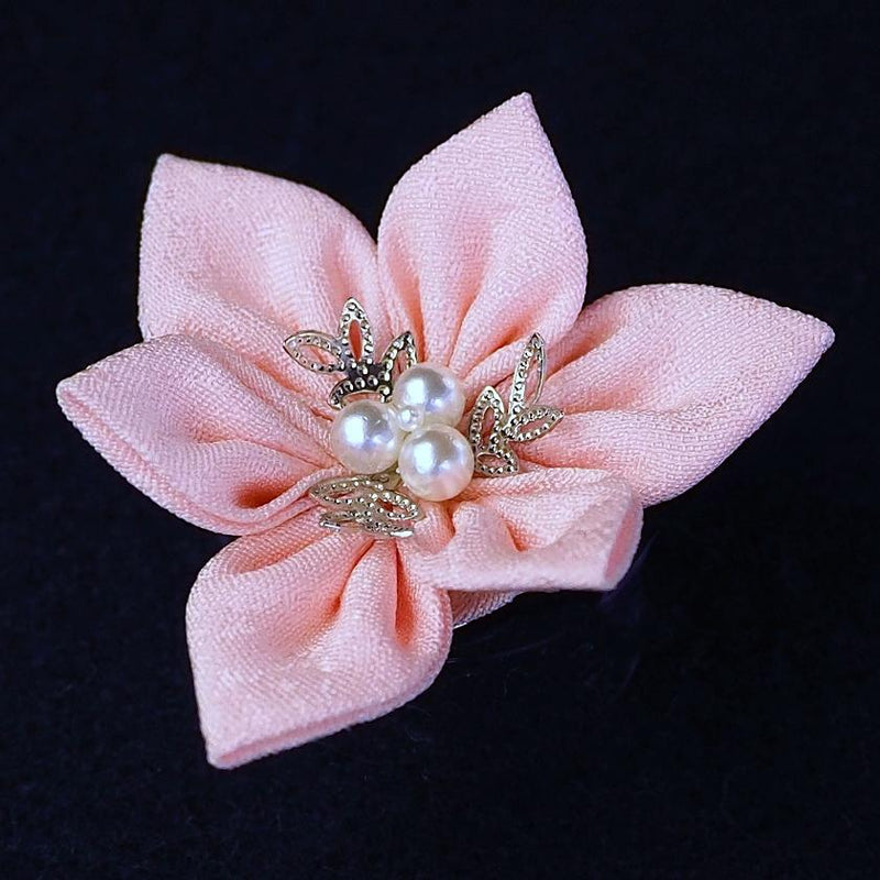 【アクセサリー】桜 (バレッタ、三角ブローチ、四角ブローチ、丸ブローチ 4点セット ) | つまみ細工