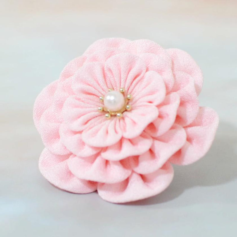 【アクセサリー】桜 (バレッタ、三角ブローチ、四角ブローチ、丸ブローチ 4点セット ) | つまみ細工