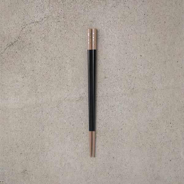 【漆 十八膳塗】十八膳 箸 風 黒 (1膳)