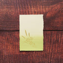 【はがき】水仙 金 抹茶地 (3枚)｜唐紙